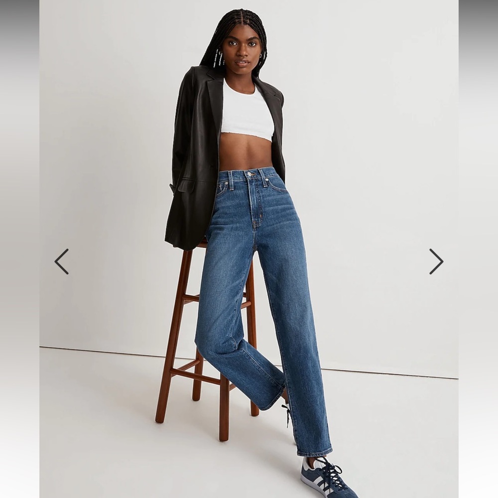 The Petite Perfect Vintage Straight Jean in Mayfield Wash